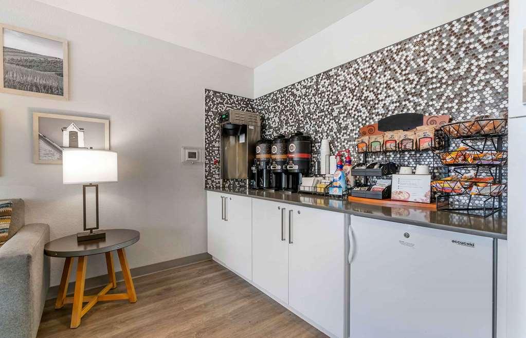 Extended Stay America Suites - Portland - East Fairview ร้านอาหาร รูปภาพ